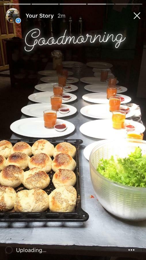 Hotel Yac Donalds Kāgbeni Kültér fotó